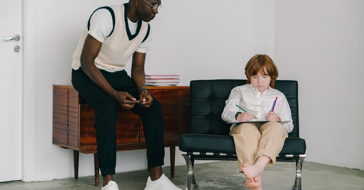 Child working with the therapist in a CBPT session for ODD
