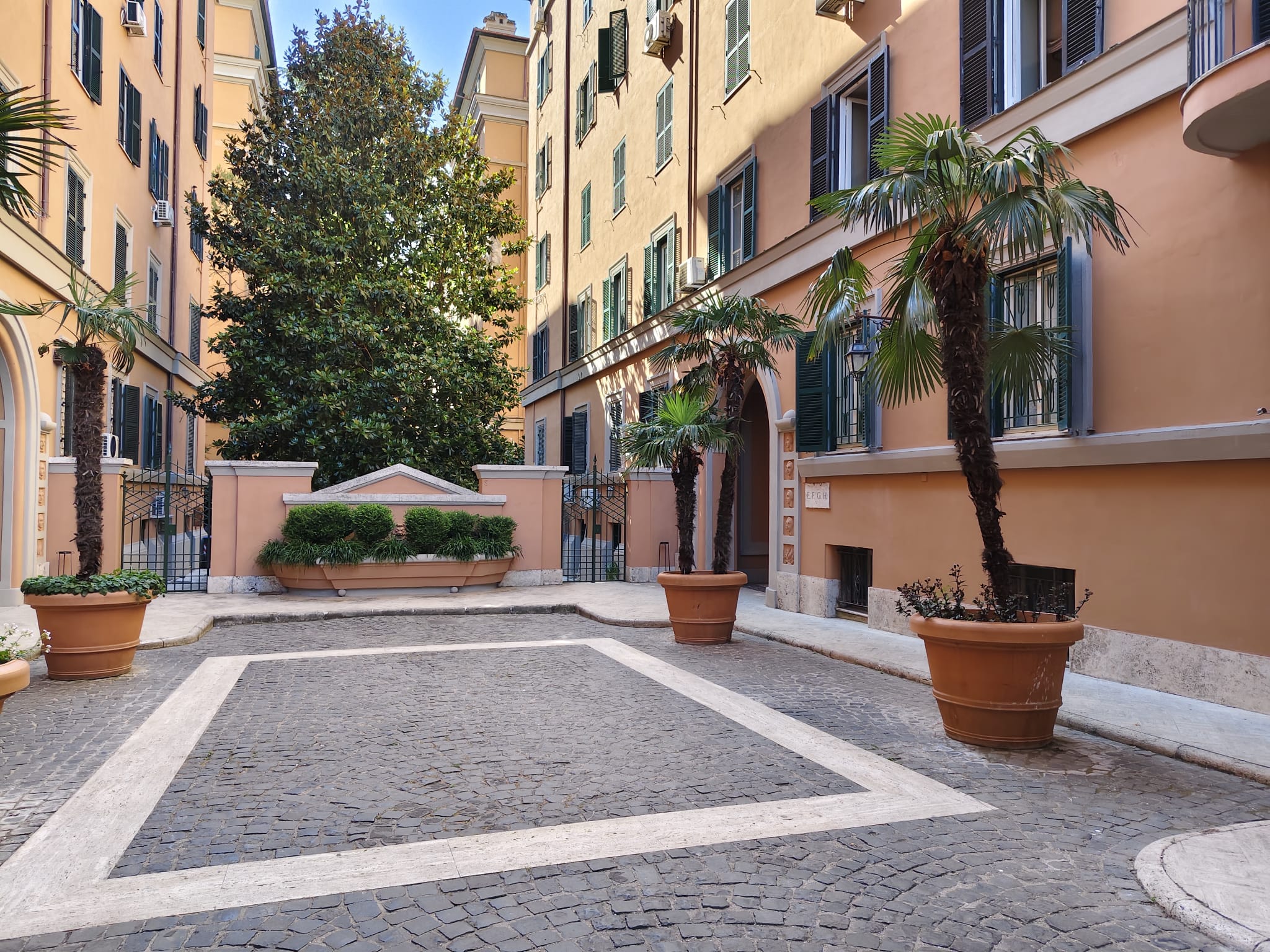 Sede Mancini, Roma